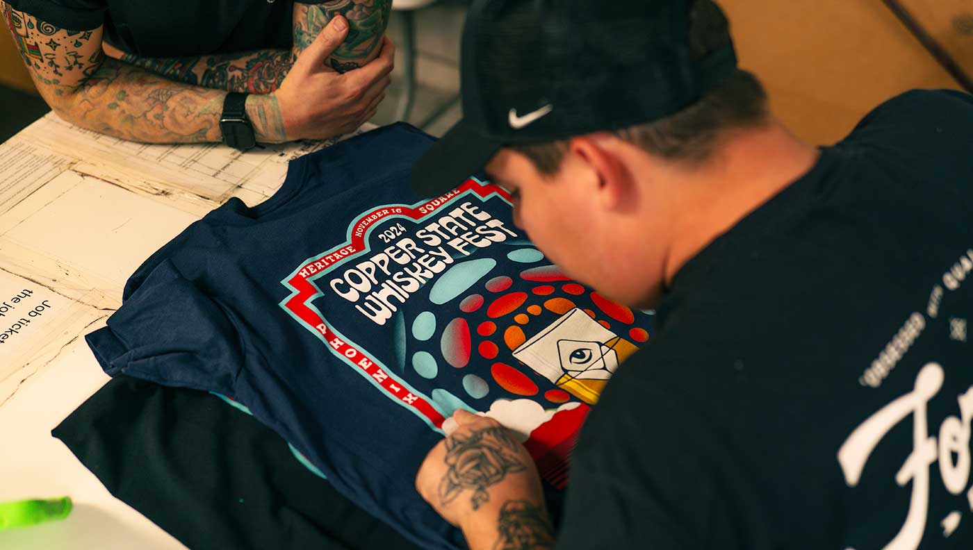 quality control on a screen printed t-shirt